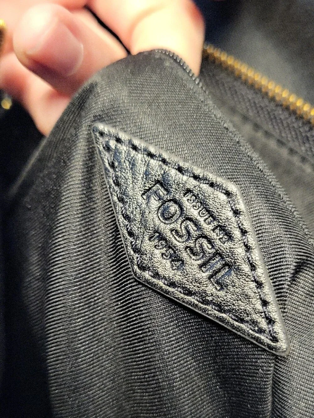 Fossil Black Leather Messenger Crossbody Bag